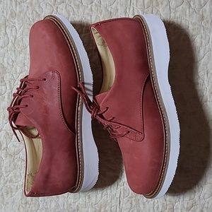 NWT Samuel Hubbard Free Rust Nubuck  Comfort Shoe's Vibram Sole Size 7 Women's